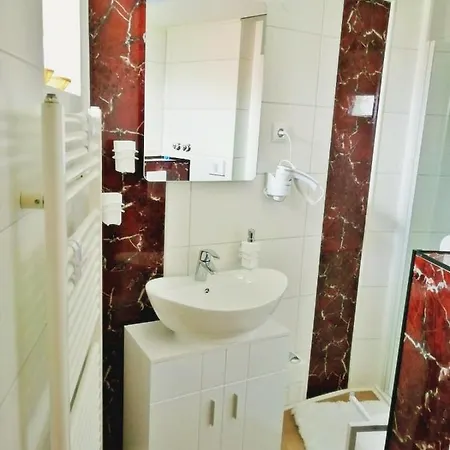 Müritzblick Am Wünnow Apartment *